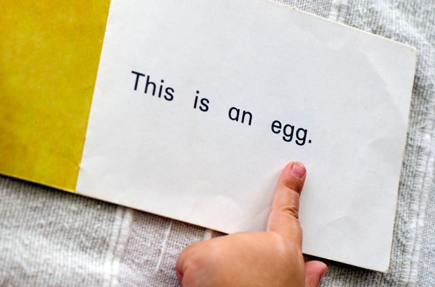 Learning to read English